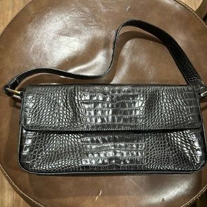 Ann Taylor Handbag. BLACK-LEATHER. great quality